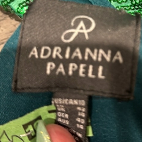 Green Prom/Wedding guest/Formal Occasion Dress St. PATRICK'S DAY - Picture 2 of 16